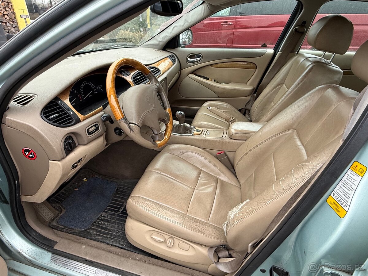 Jaguar S-Type 3,0 V6 - 5