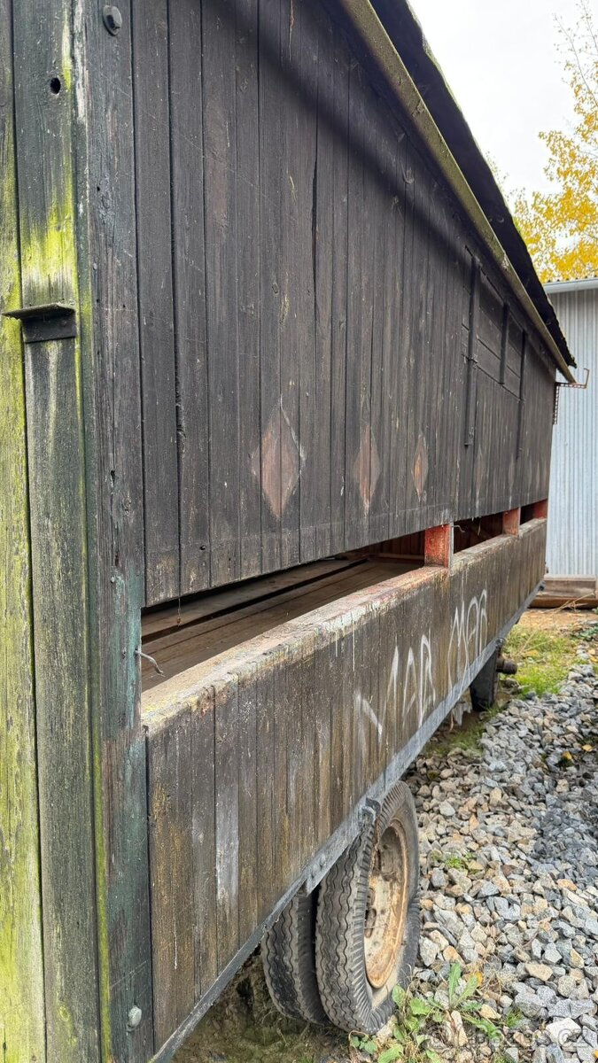 Včelín / maringotka - spěchá - 5