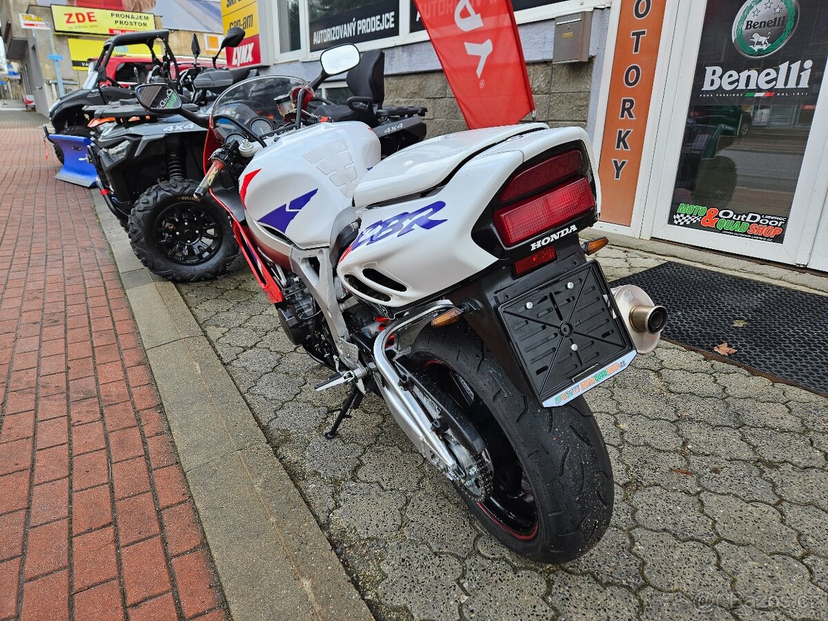 Honda CBR 900 RR, LEGENDÁRNÍ STROJ SKLADEM, nové pneu - 5