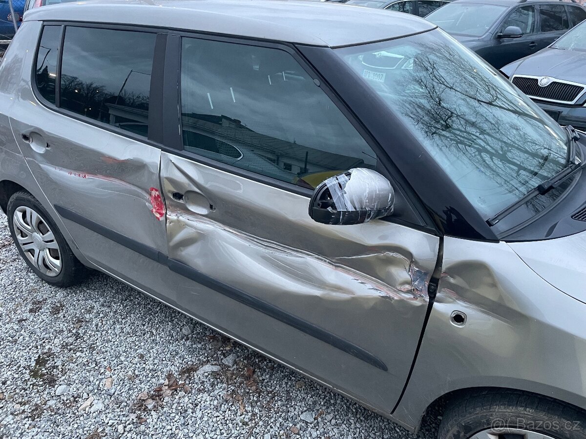 Škoda Fabia 2 1,2tsi 2010 odjezd po ose - 5