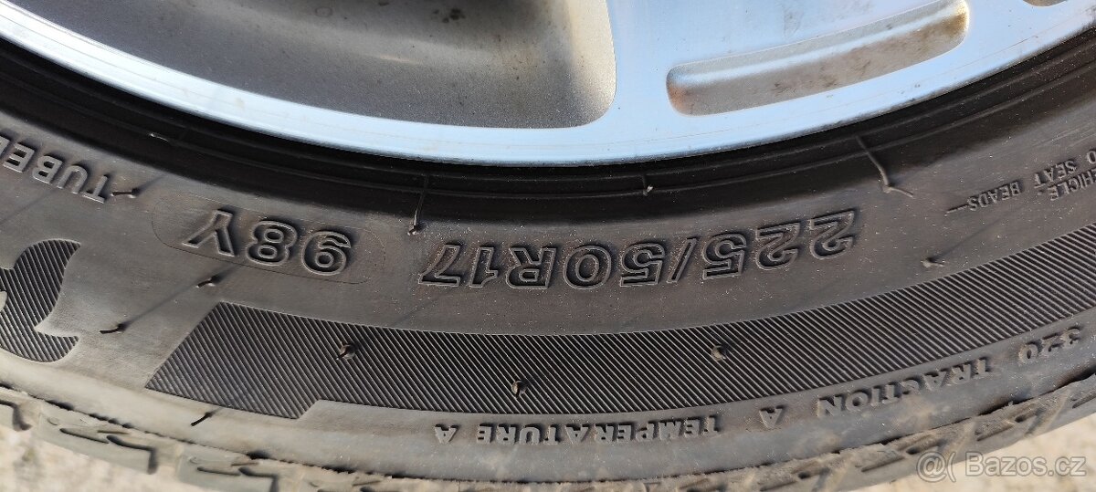 Prodám na Ford 4x kolo - 5