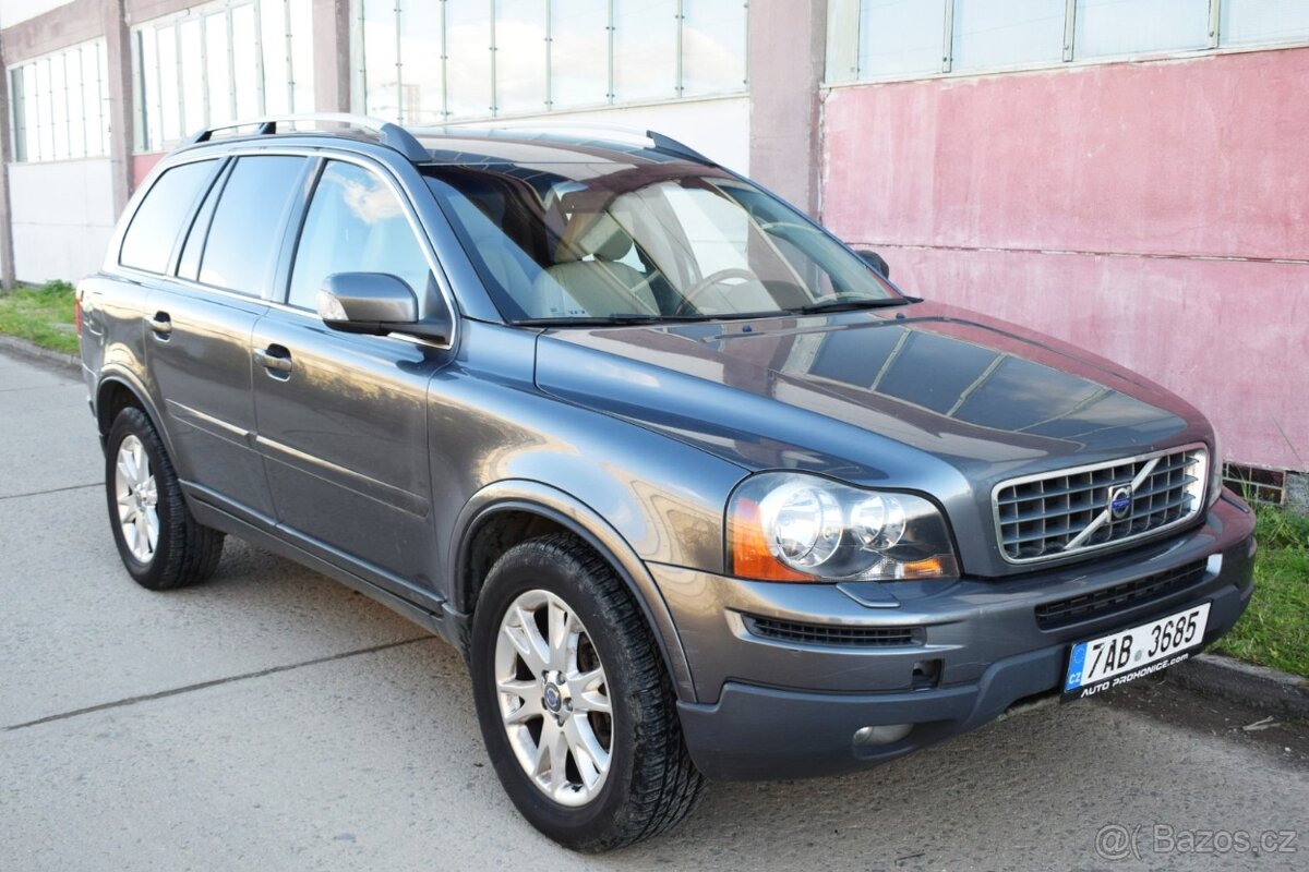 Volvo XC90 D5 2.4D 4X4/KŮŽE/MANUÁL/7MÍST/ - 5
