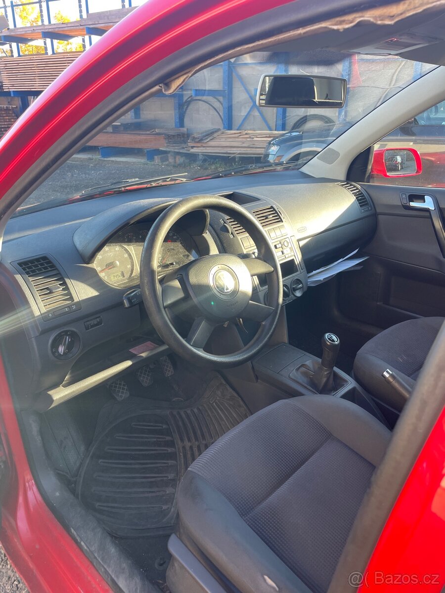 VW Polo 1.2 HTP 40kW - 5