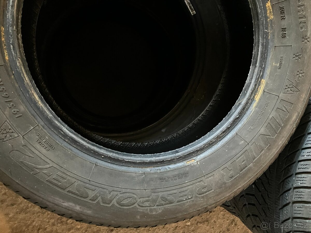 Sada zimní DUNLOP RESPONSE 195/65R15 - 5