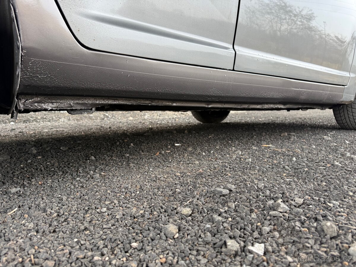 Suzuki Swift 1.3 DDIS - 5