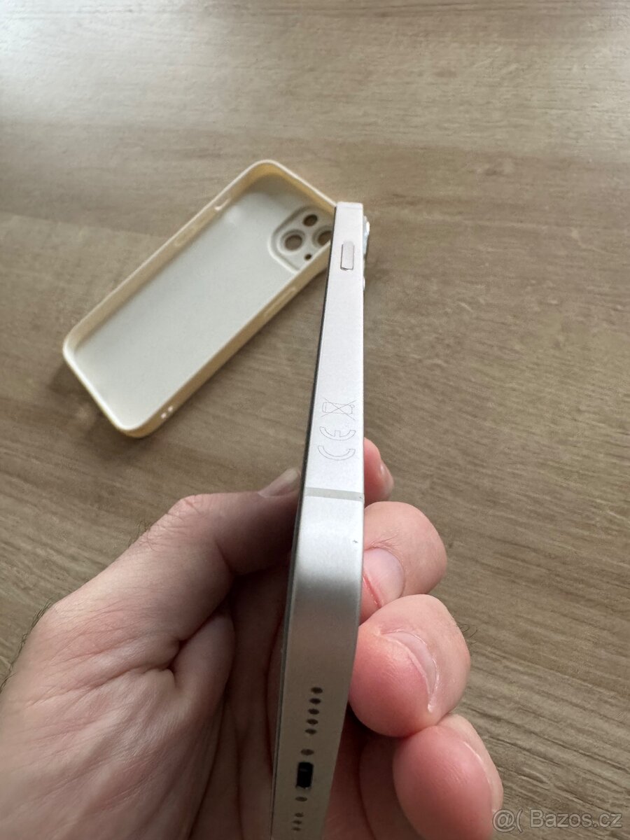 Apple iPhone 13, 128gb s příslušenstvím - 5