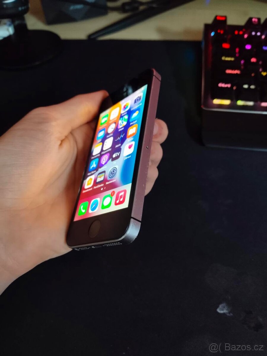 Iphone SE 2016 - 5