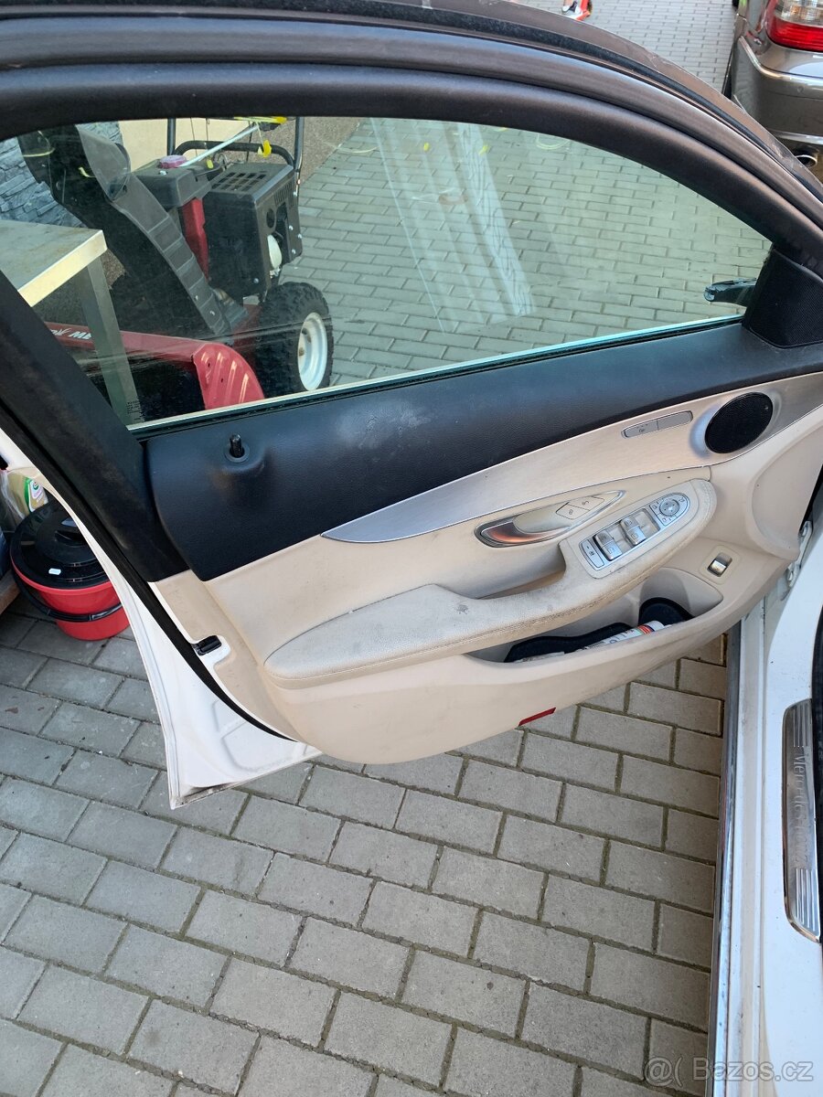 Mercedes c220 cdi w205 díly - 5