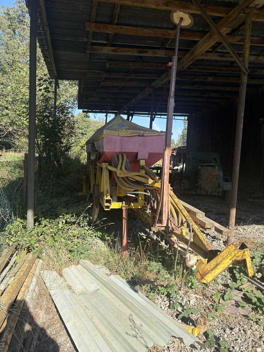 Secí stroj pneusej accord 6m - 5