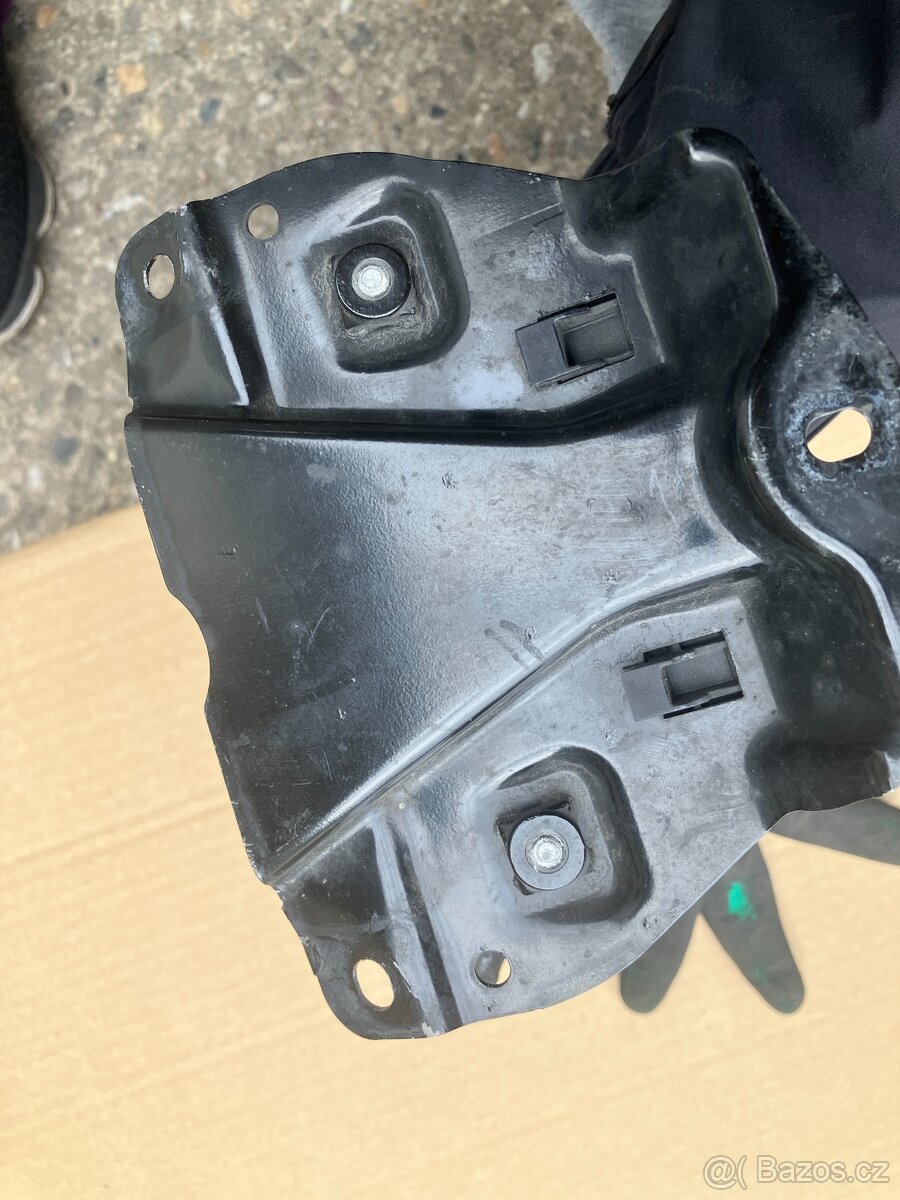 drzak radaru ACC SKODA Superb III 3 VW Seat Audi - 5