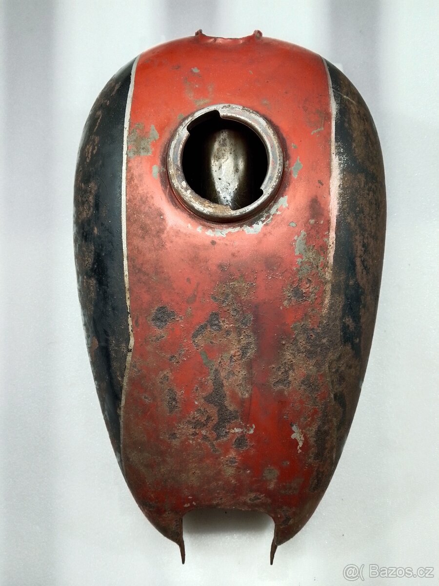 ČZ 125C 150C NÁDRŽ ORIGINÁL - 5