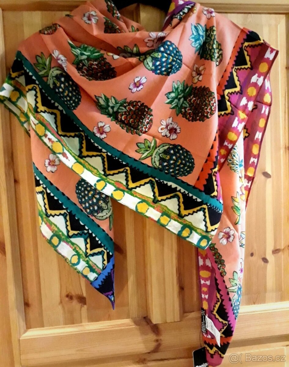Nový dámský značkový šátek šála i pareo desigual s ananasy - 5