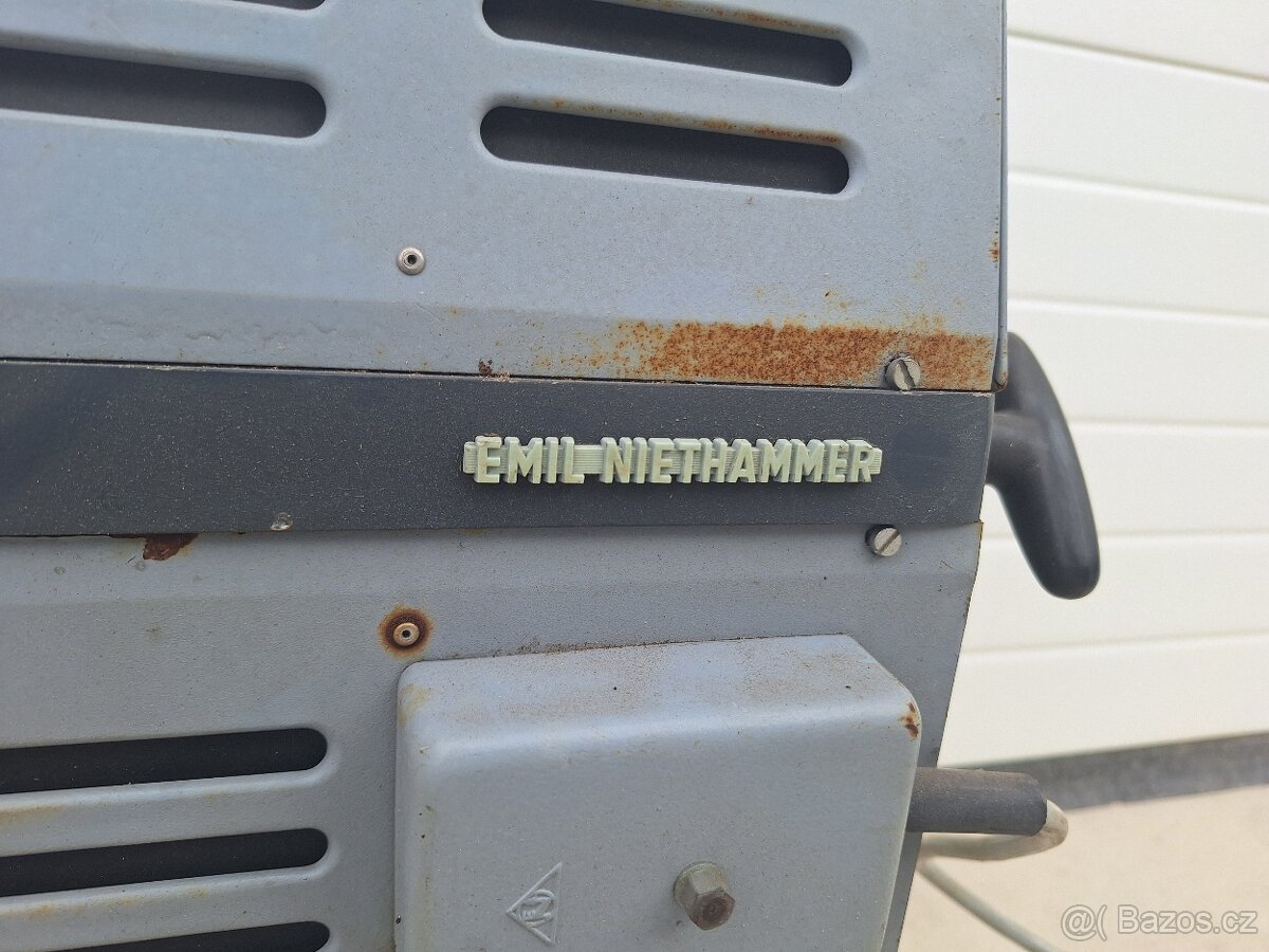 Divadelni reflektor - 5