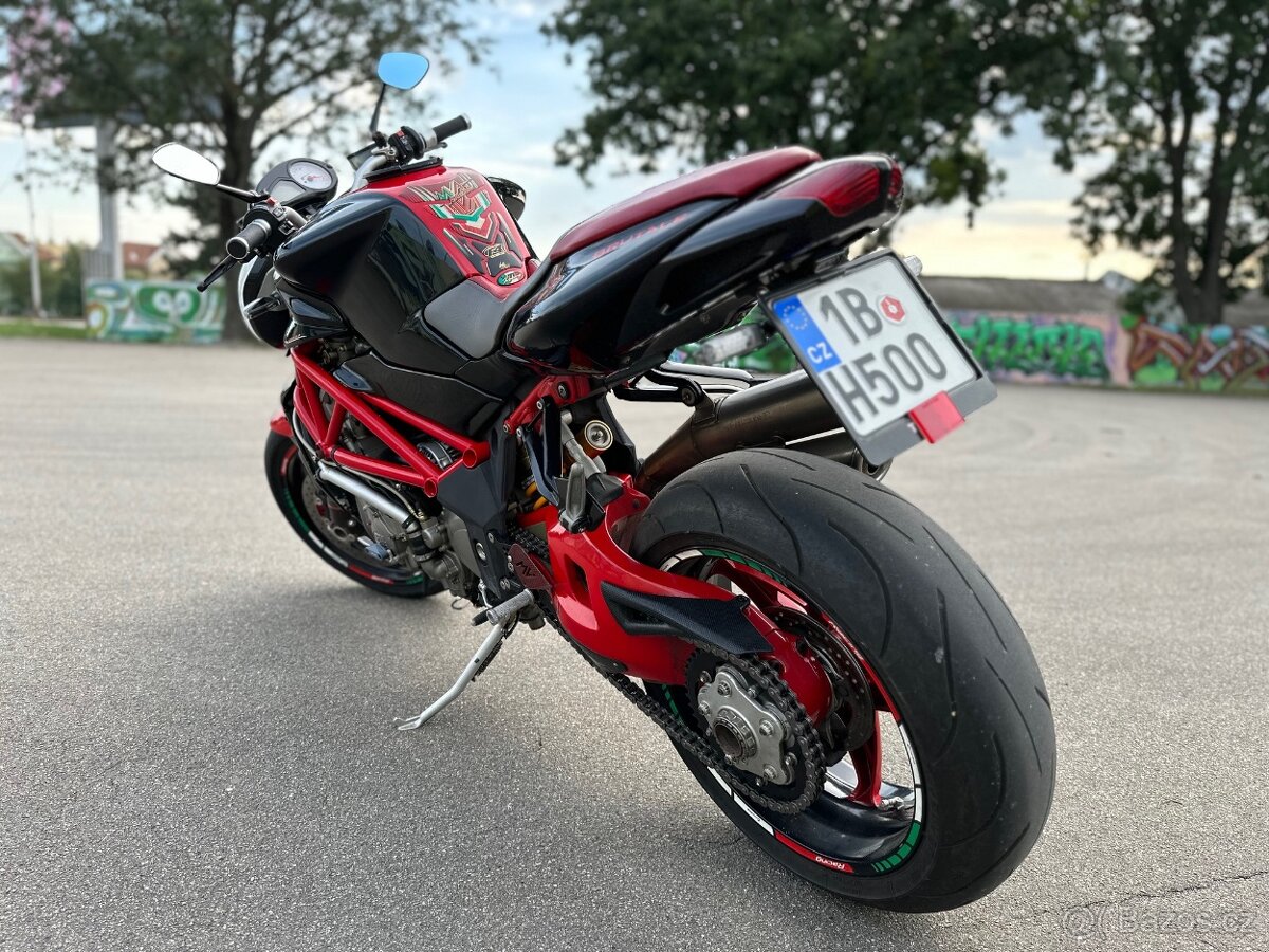 MV Agusta Brutale 910S - 5