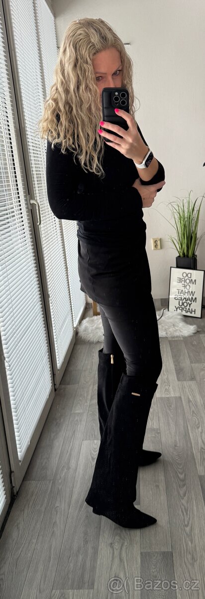 Černé vysoké kozačky na platformě - 5