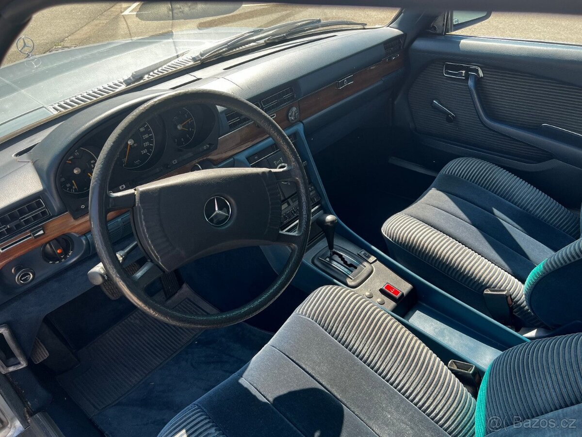 Mercedes Benz 280SE r.v.1977 automat W116 - 5