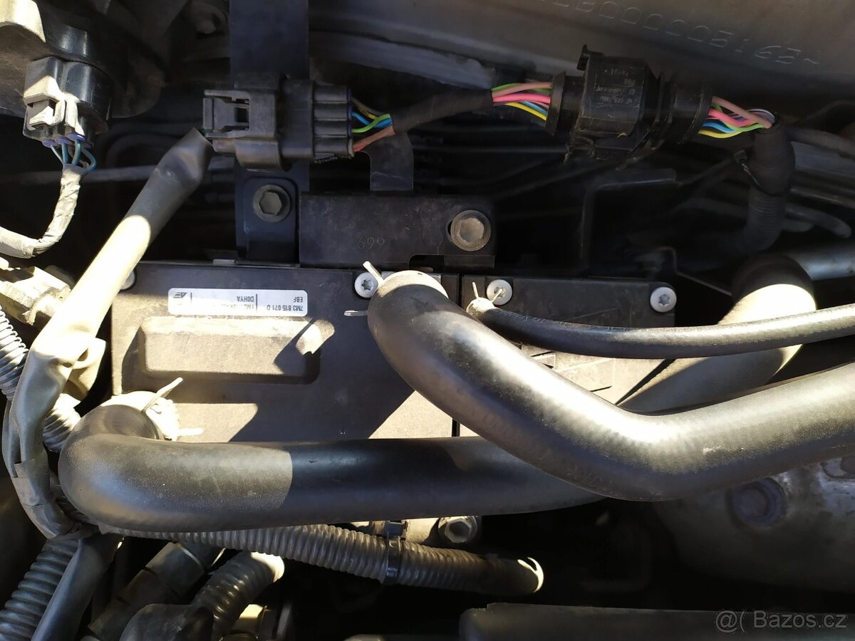 Toyota Corolla E11 2.0 D-4D 66kw - 5