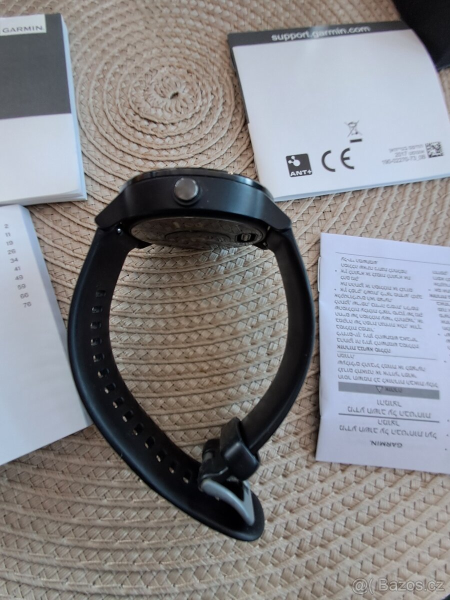 Chytré hodinky Garmin VIVOACTIVE 3 - 5