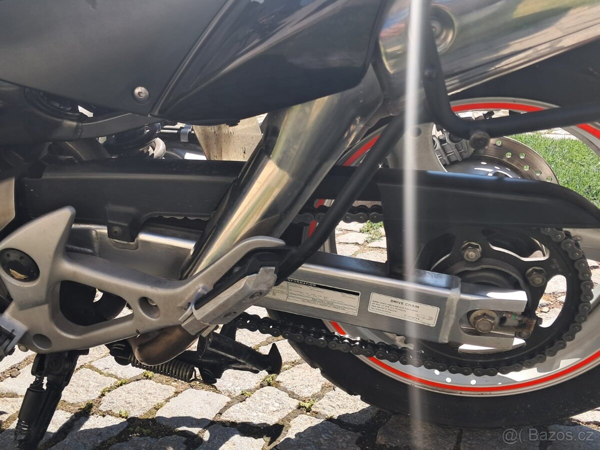 Honda Varadero XL1000 - 5