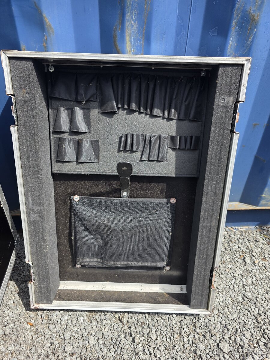 Flightcase mobilní recepce - 5