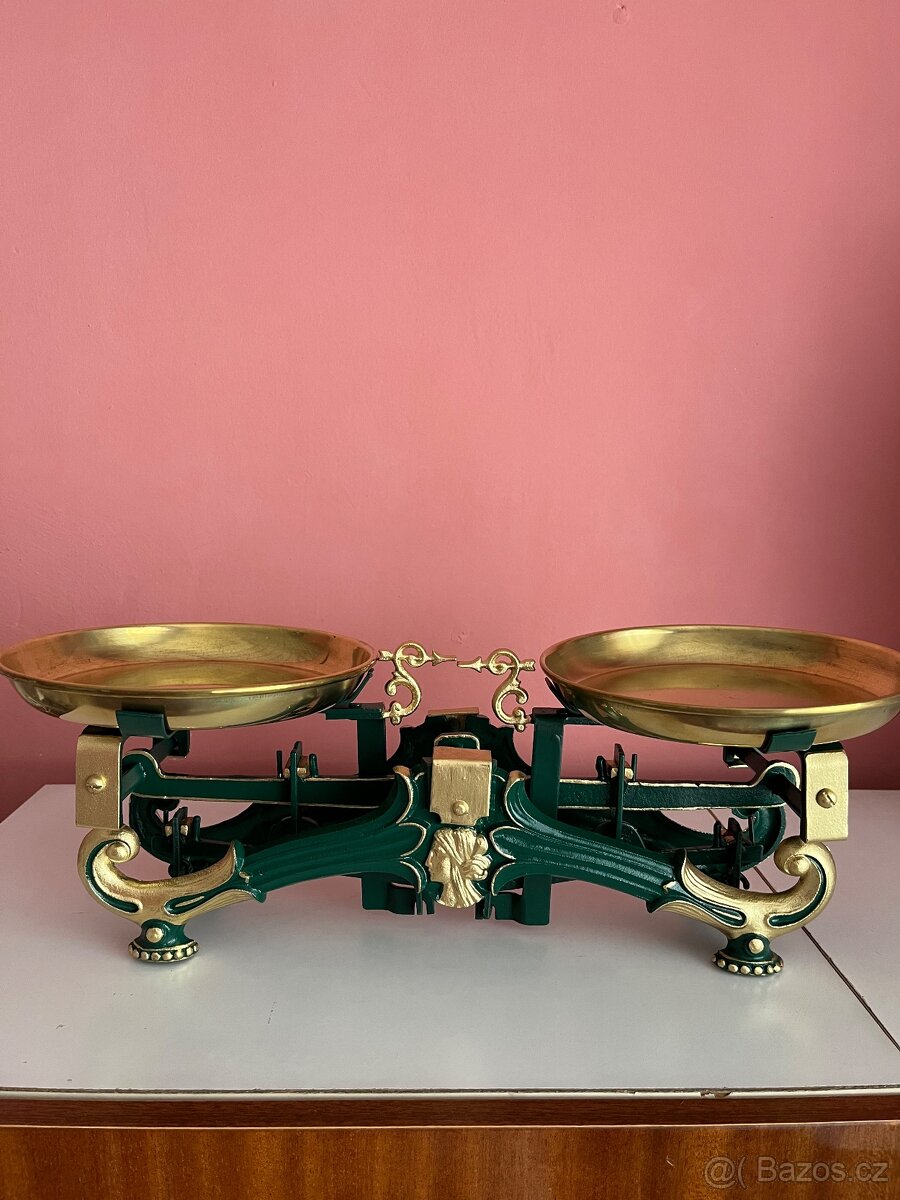 HEZKÉ STATÉ LITINOVÉ VÁHY - 5