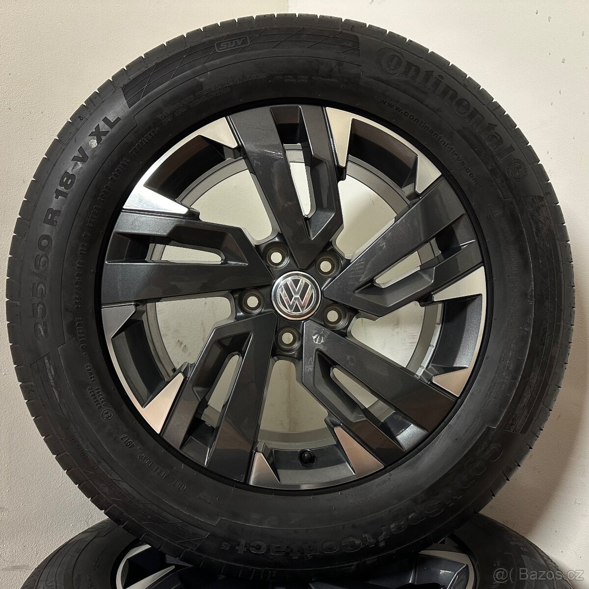 NOVÁ VW AMAROK 5x120 R18 ET45+LETNÍ 255/60R18 7,5mm - 5
