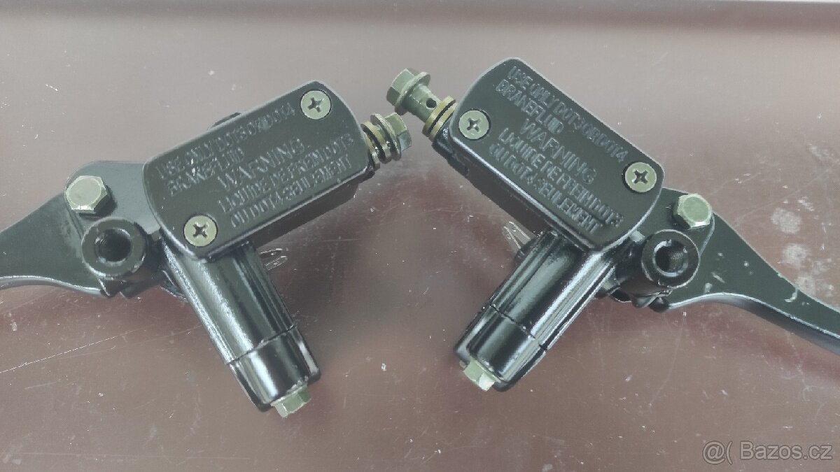 Pumpa hydraulicke spojky a predni brzda - 5