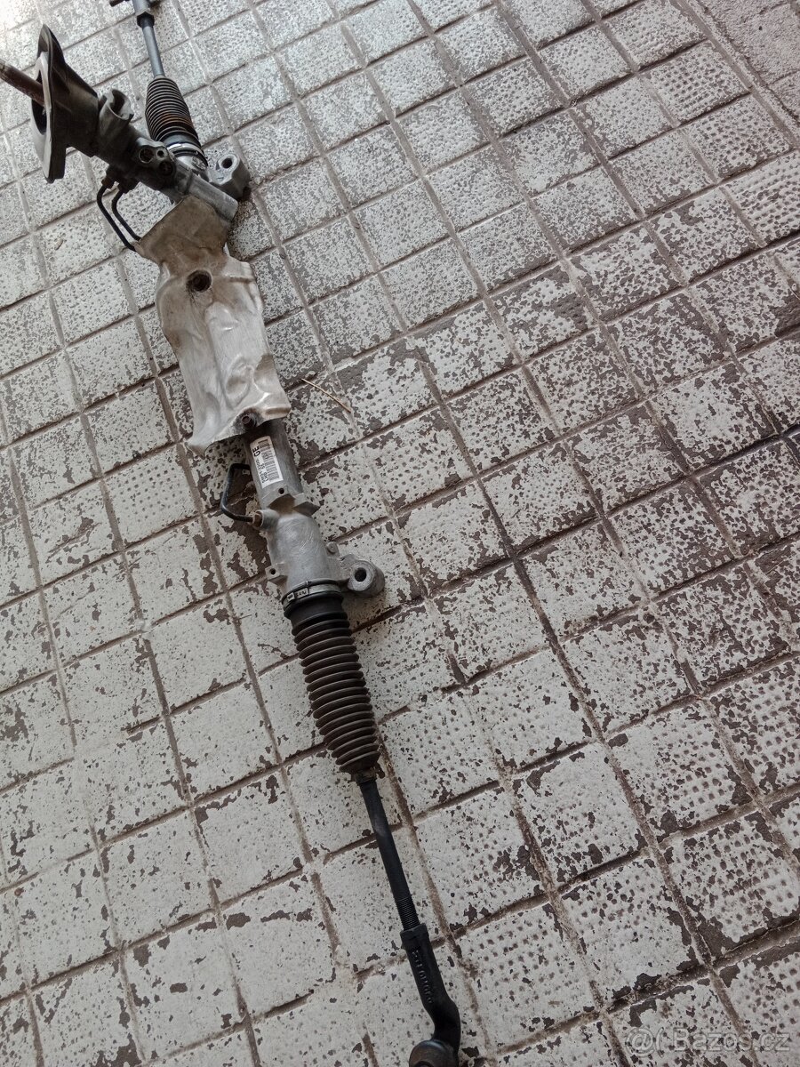 Hřeben řízení na ford focus II - 5