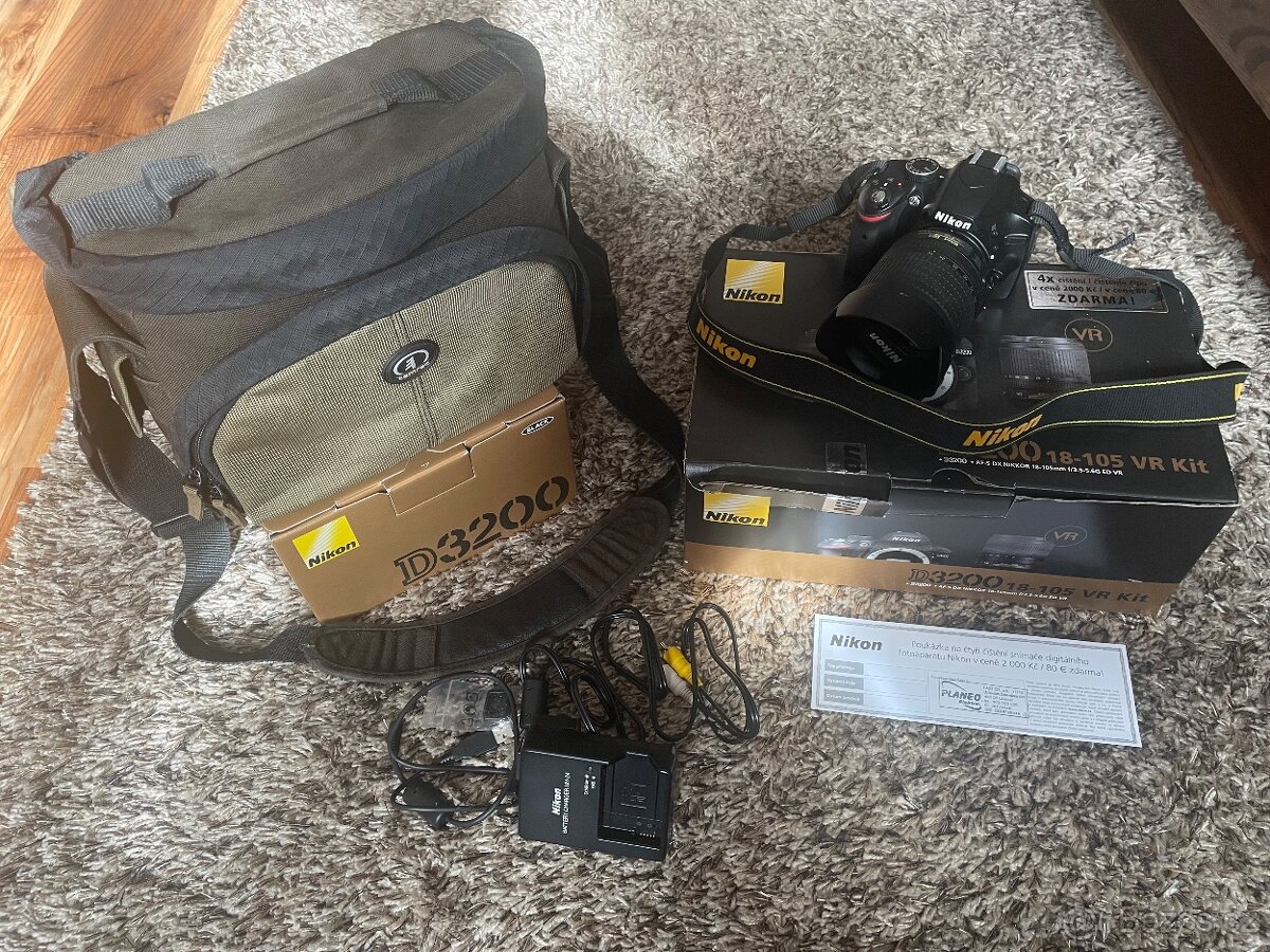 Zrcadlovka Nikon 3200, objektiv 18-105mm - 5