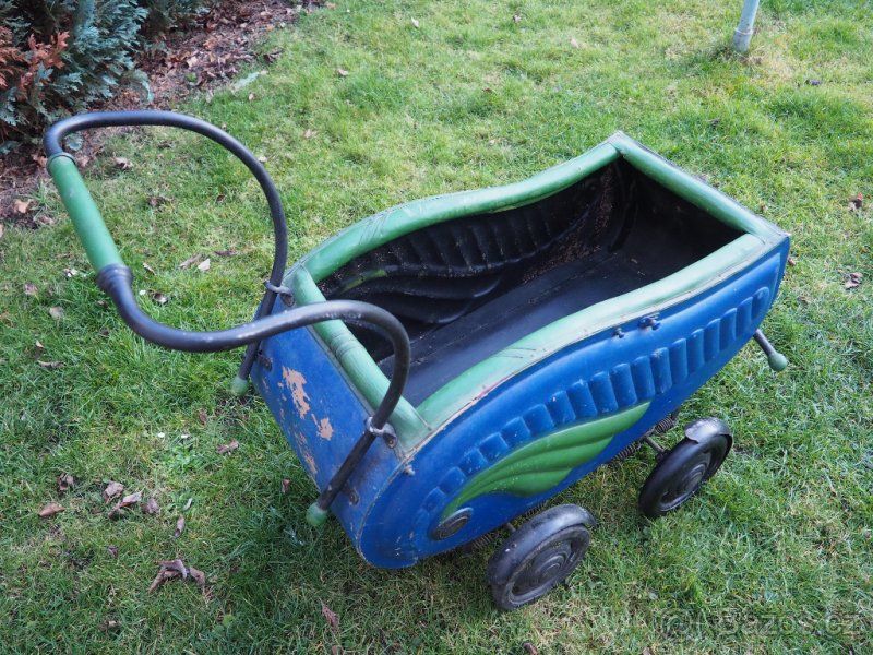 STAROŽITNÝ KOČÁREK - 5