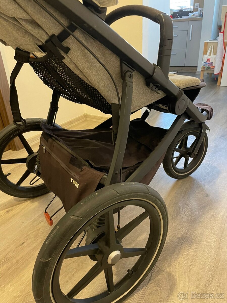 Thule Urban Glide 2 - 5