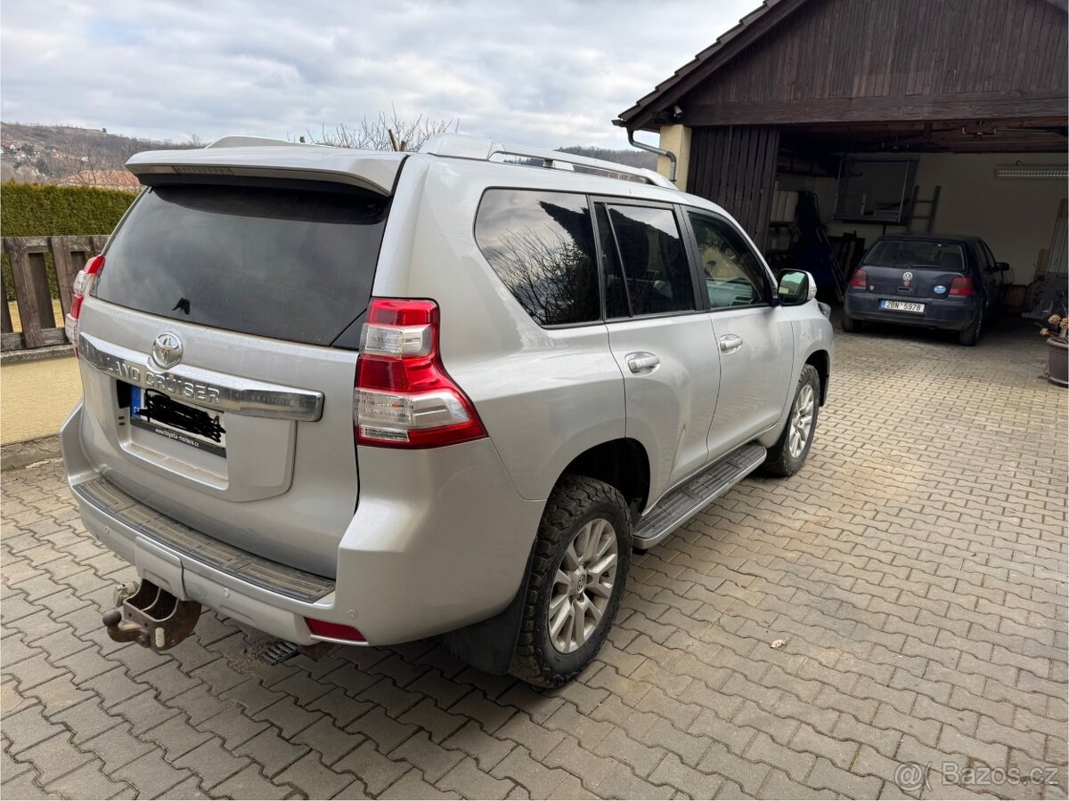 Toyota Land Cruiser 150