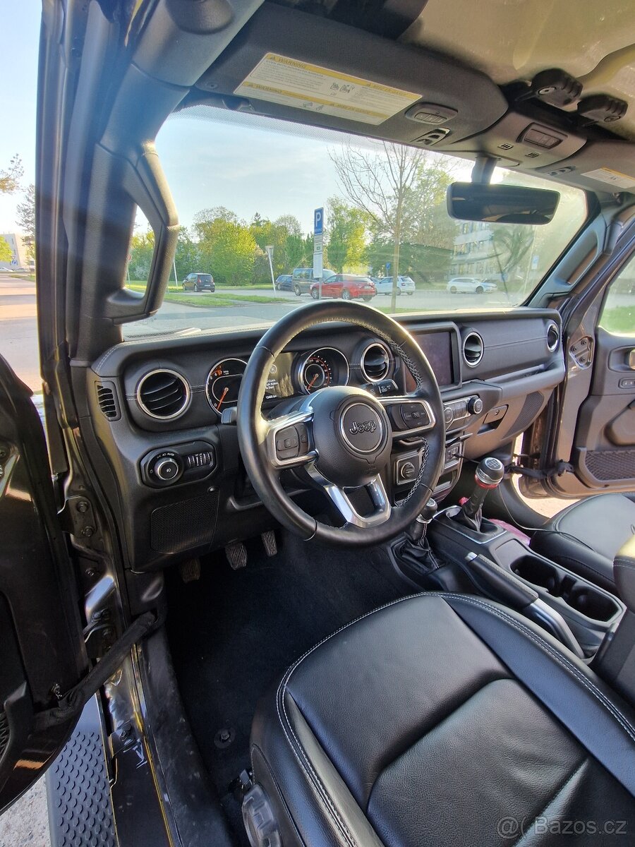 Jeep Wrangler, Sahara, V6 3.6, manuál, VIN:1C4HJXEG3NW107255