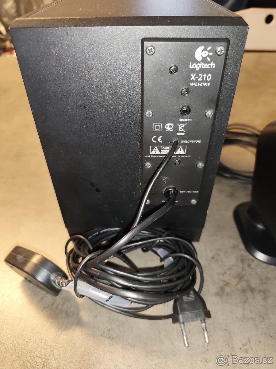 Logitech X-210 2.1 reproduktory - 5