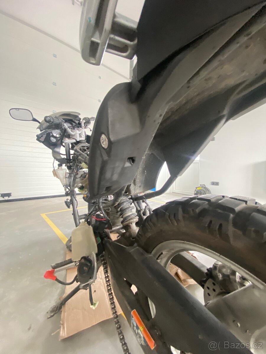 Náhradní díly - Honda Varadero 125 - 5