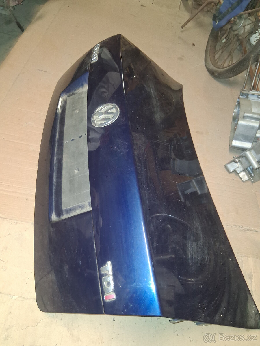 Passat Superb víko kufru - 5