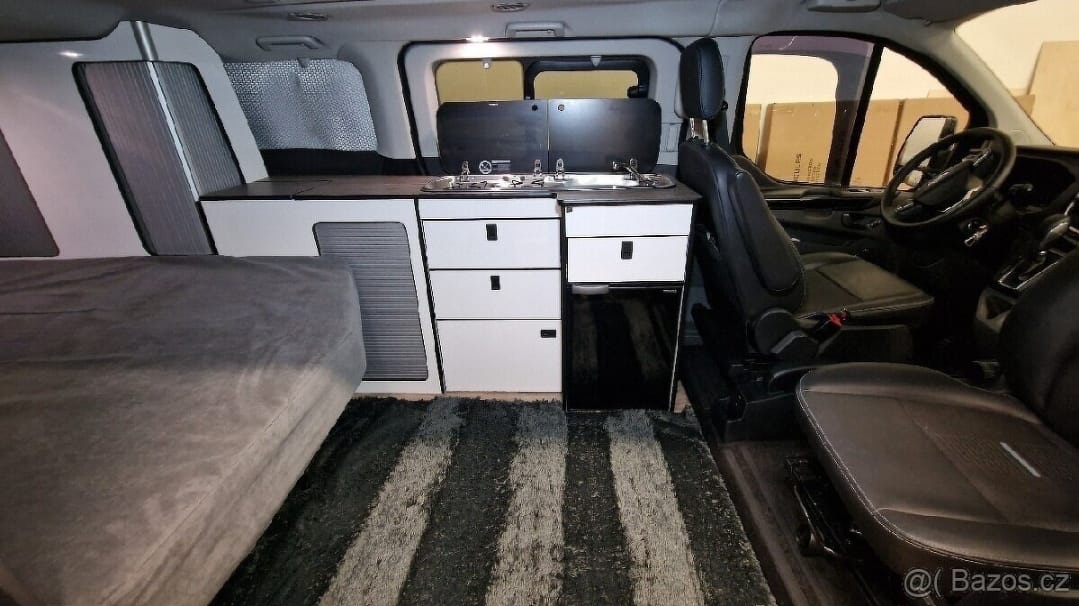 Ford Turneo Custom - 5