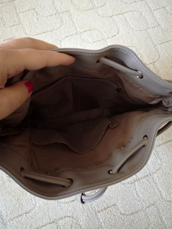 Béžová kabelka - 5