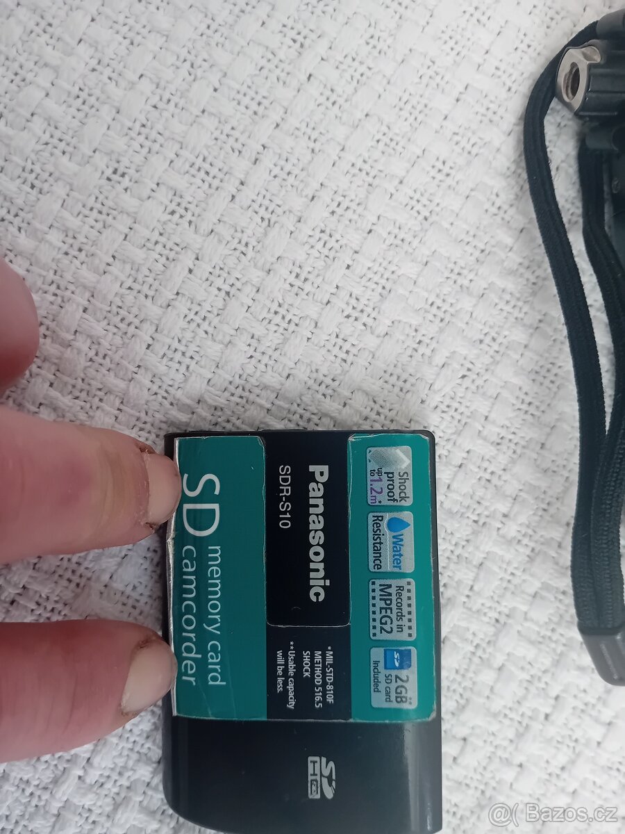 kamera Panasonic SDR-S10 - 5