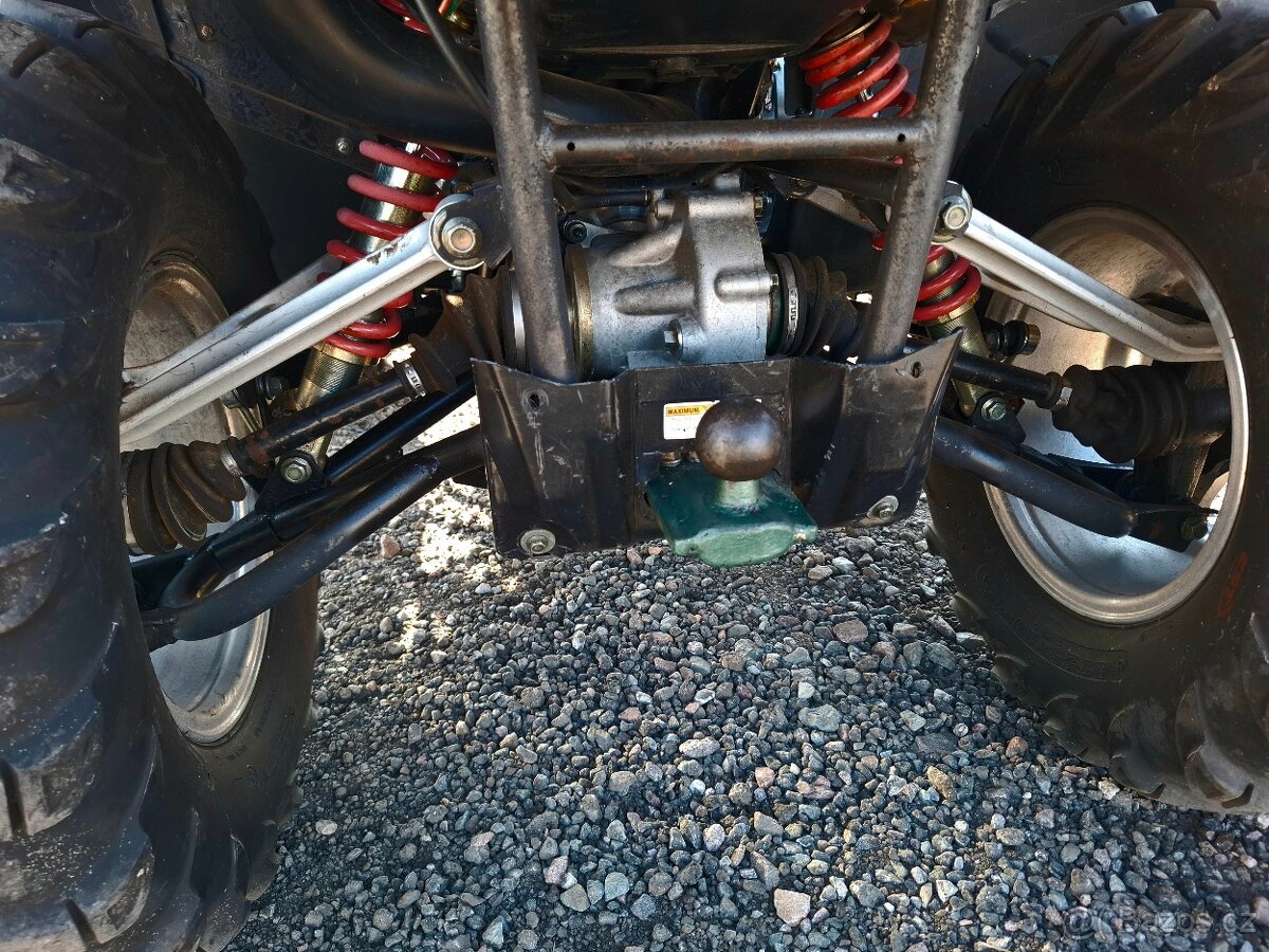 Čtyřkolka CF moto 600 EFI ,X6 Gladiator ,4x4 ,2010.