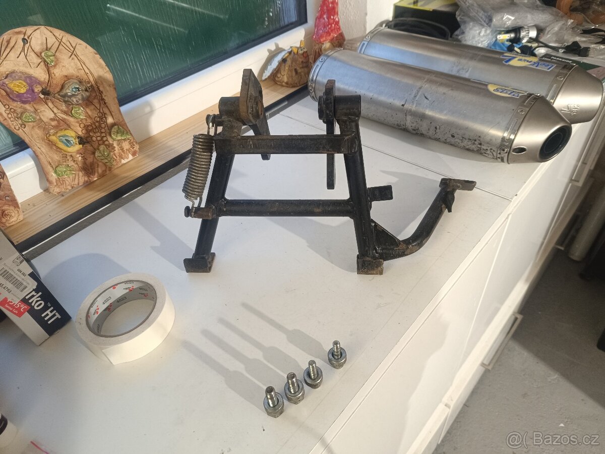 Stojan Suzuki v-strom - 5