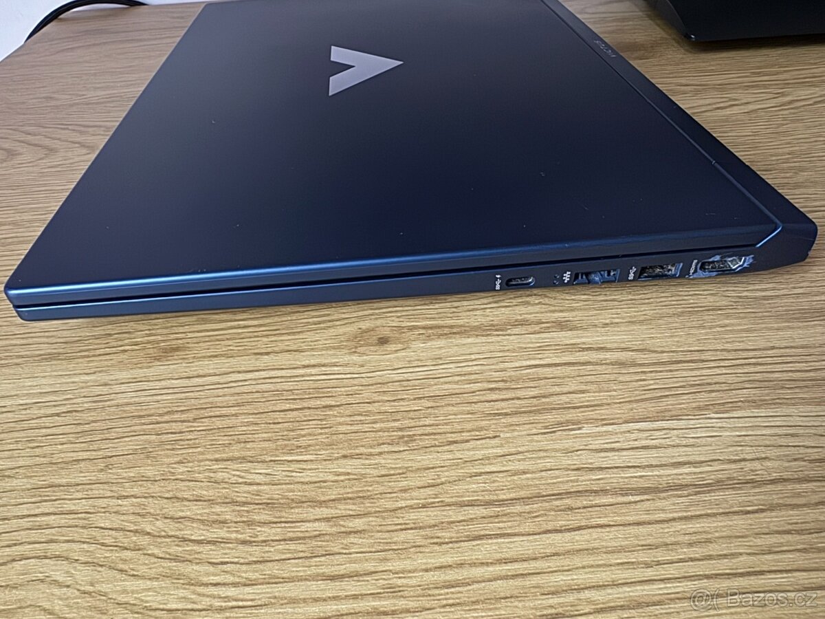 HP Victus 15 – i5-12500H / RTX 4060 / 16 GB RAM / 1 TB SSD – - 5