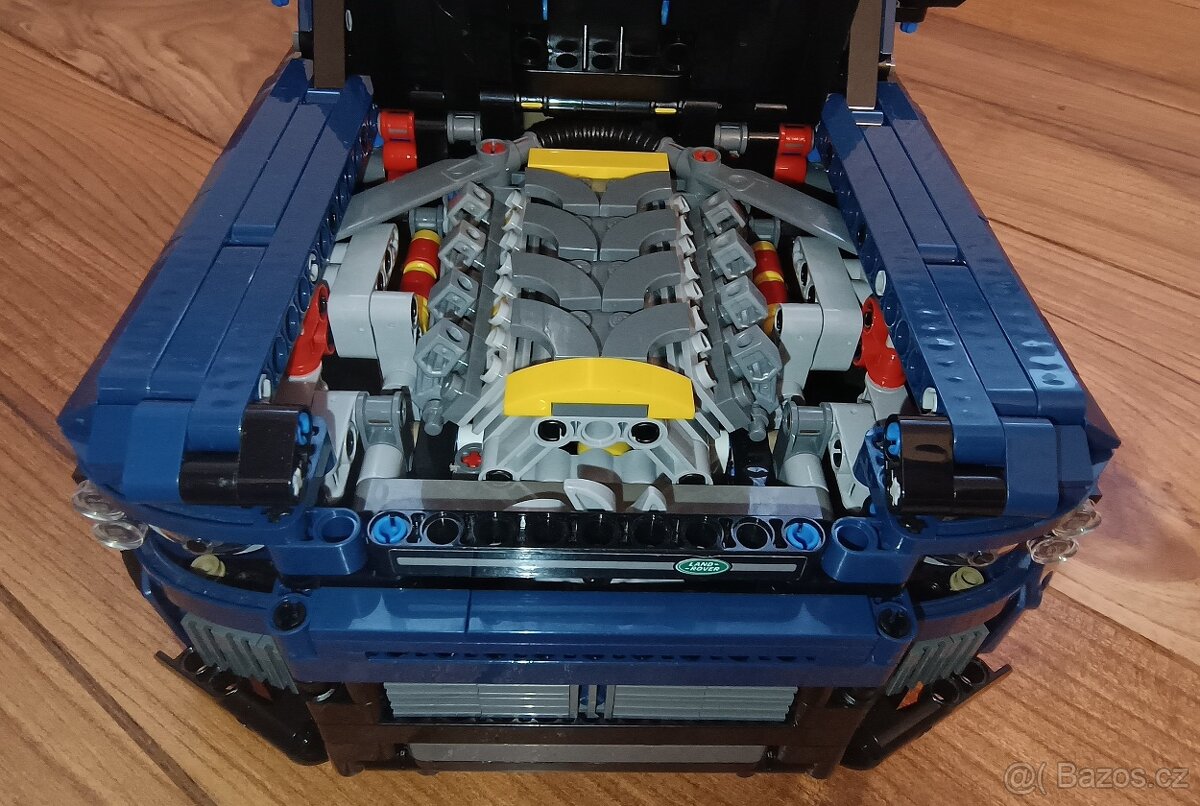 Lego 42110 Land Rover Defender (MOC) - 5