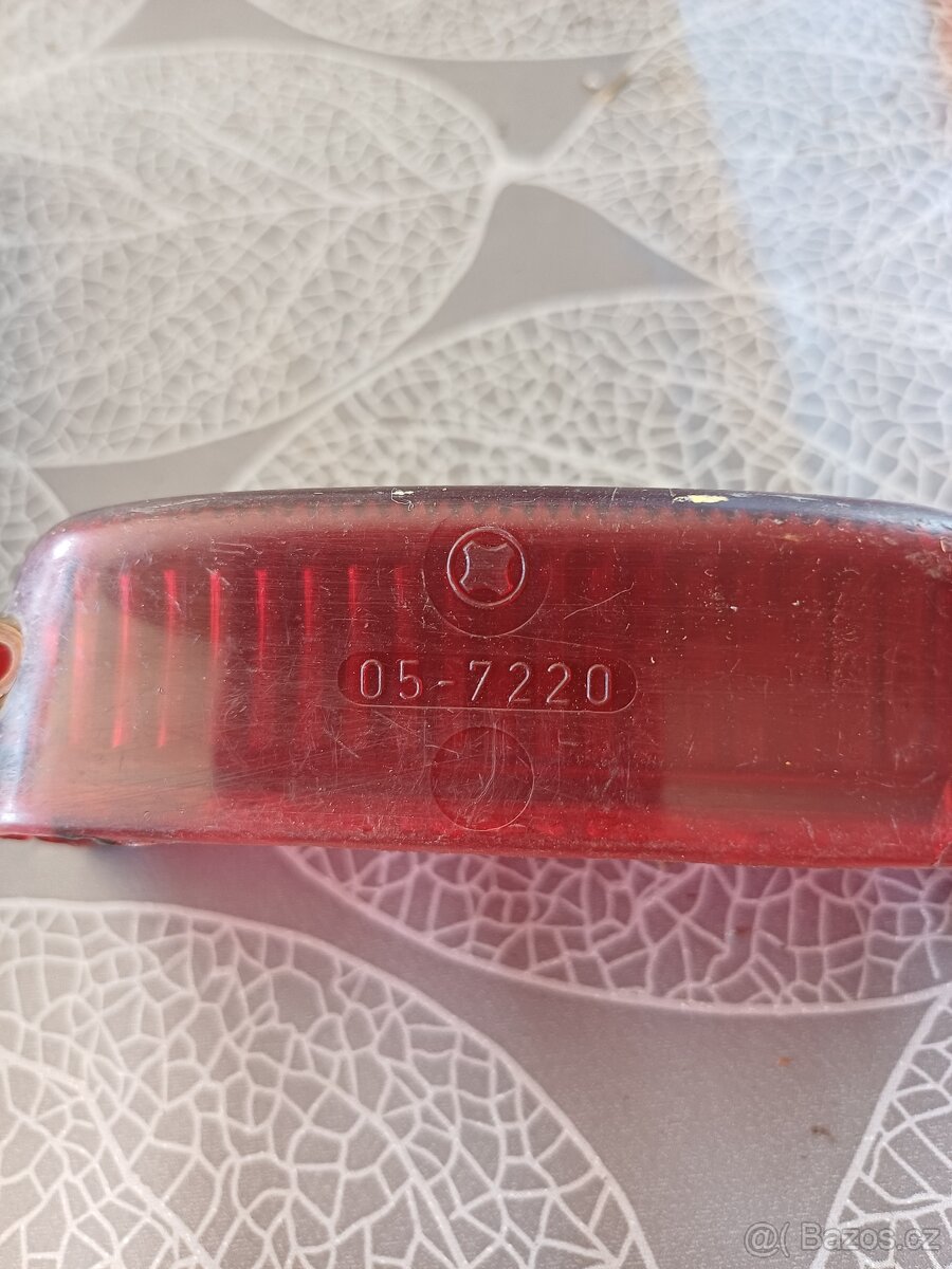 Zadní krytka světla jawa - 5