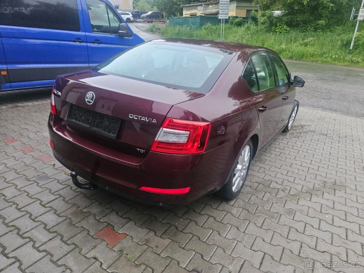 ŠKODA OCTAVIA 1.6 TDI 77KW / 109000km / POJÍZDNÉ - 5