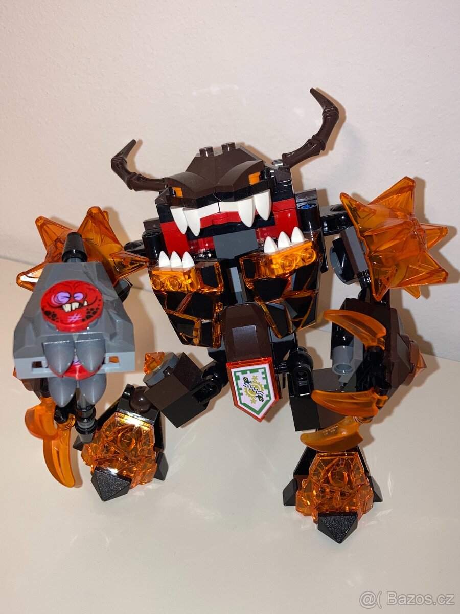 LEGO NEXO KNIGHTS 70325 INFERNOX ZAJAL KRÁLOVNU - 5