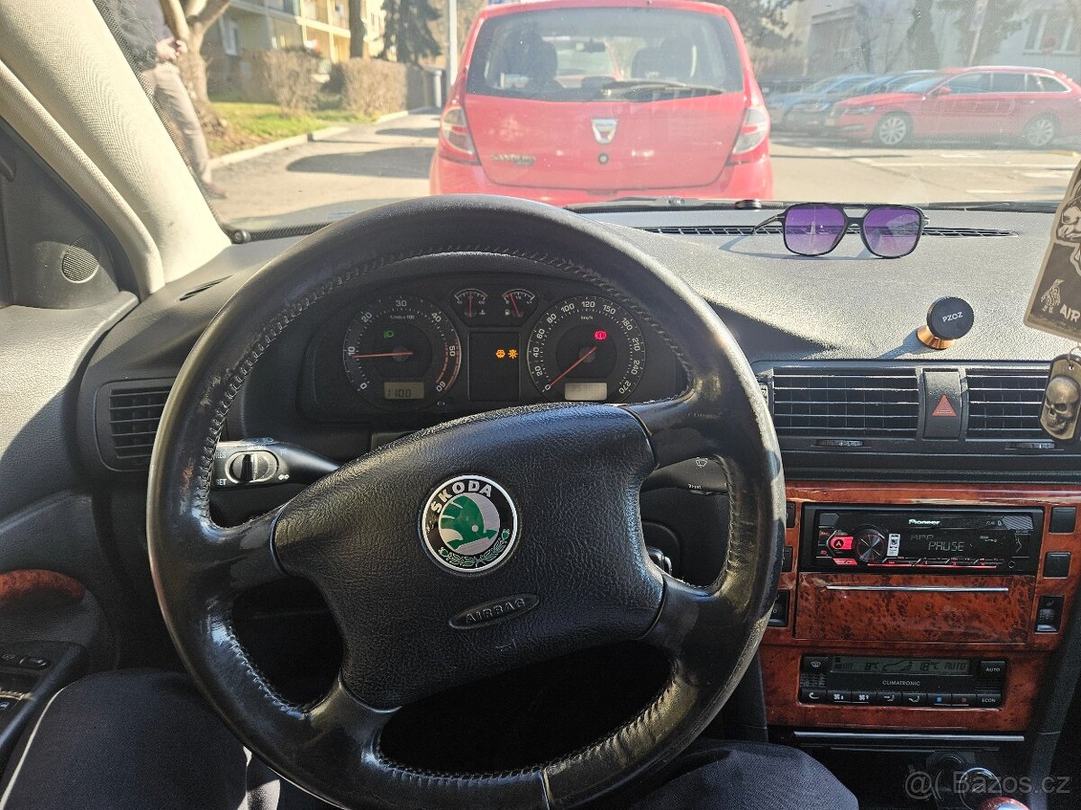 Superb 1.9 tdi 96kw - 5