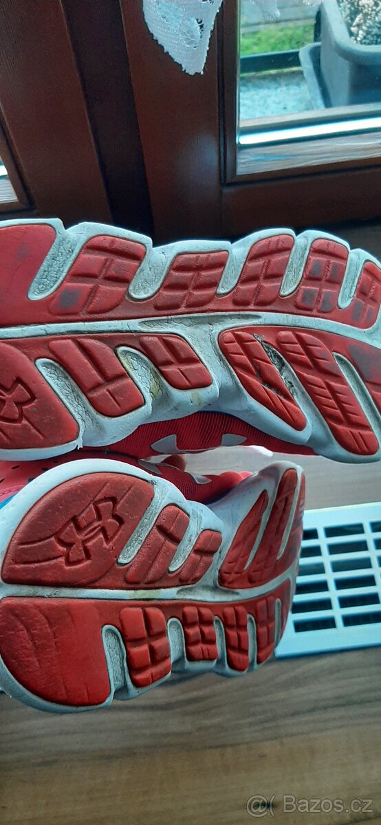 Botasky Under Armour - 5