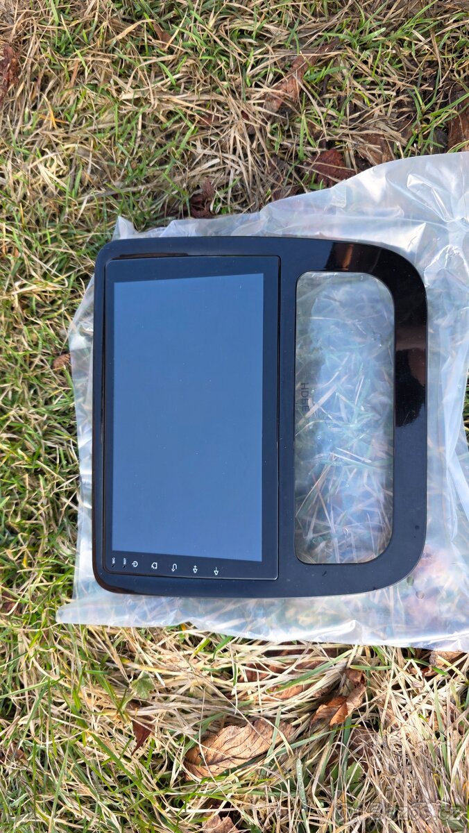 2DIN 9" autorádio Junsun 1GB/16GB - 5