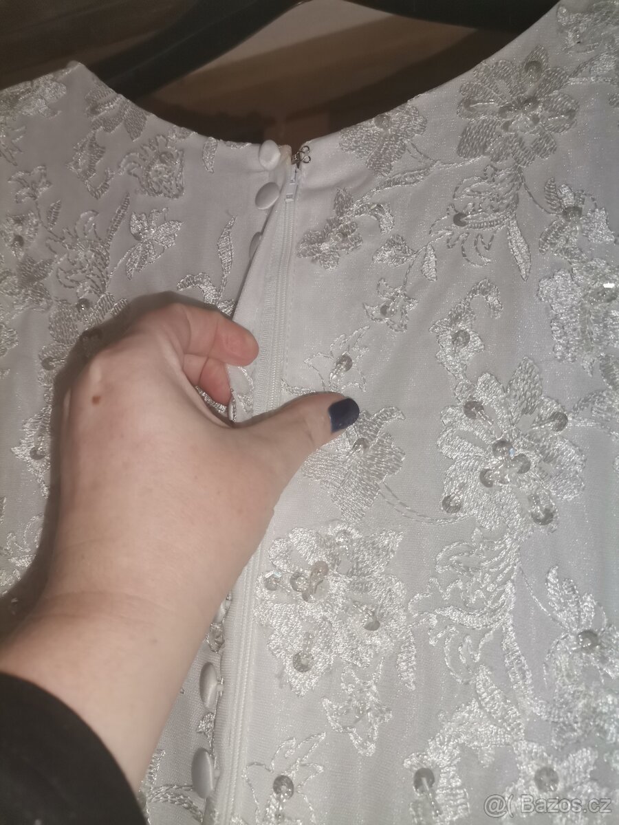 Svatební šaty - 5